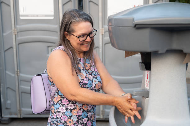 Portable sink rental in Sargent, TX